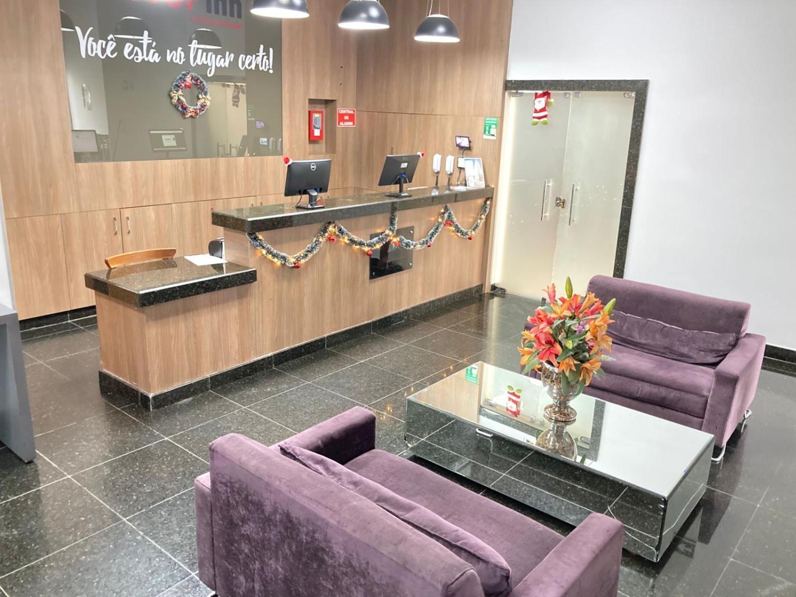 克里斯蒂亚诺马查多酒店 贝洛哈里桑塔 外观 照片